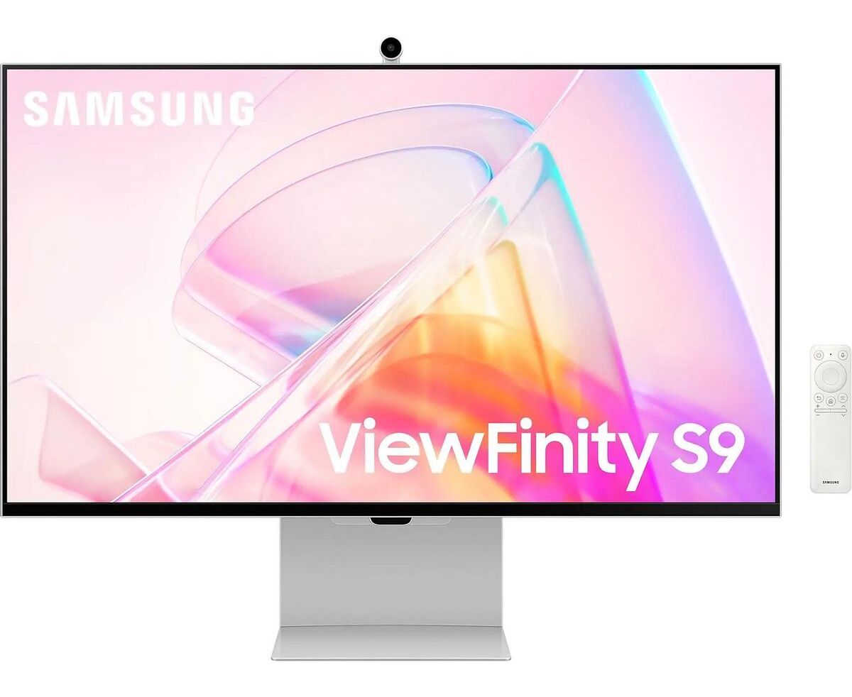 Монитор Samsung View Finity S9 S27 C902 PAI (LS27 C902 PAIXCI) серебристый 27" IPS LED 16:9 M/M матовая HAS 600cd 178гр/178гр 5120x2880 60 Hz