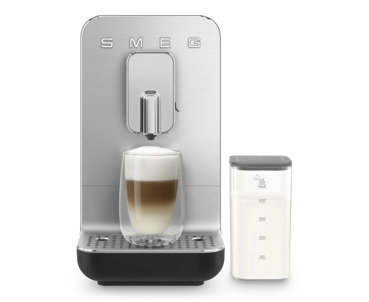 Кофемашина автоматическая SMEG BCC13 BLMEU черно матовый