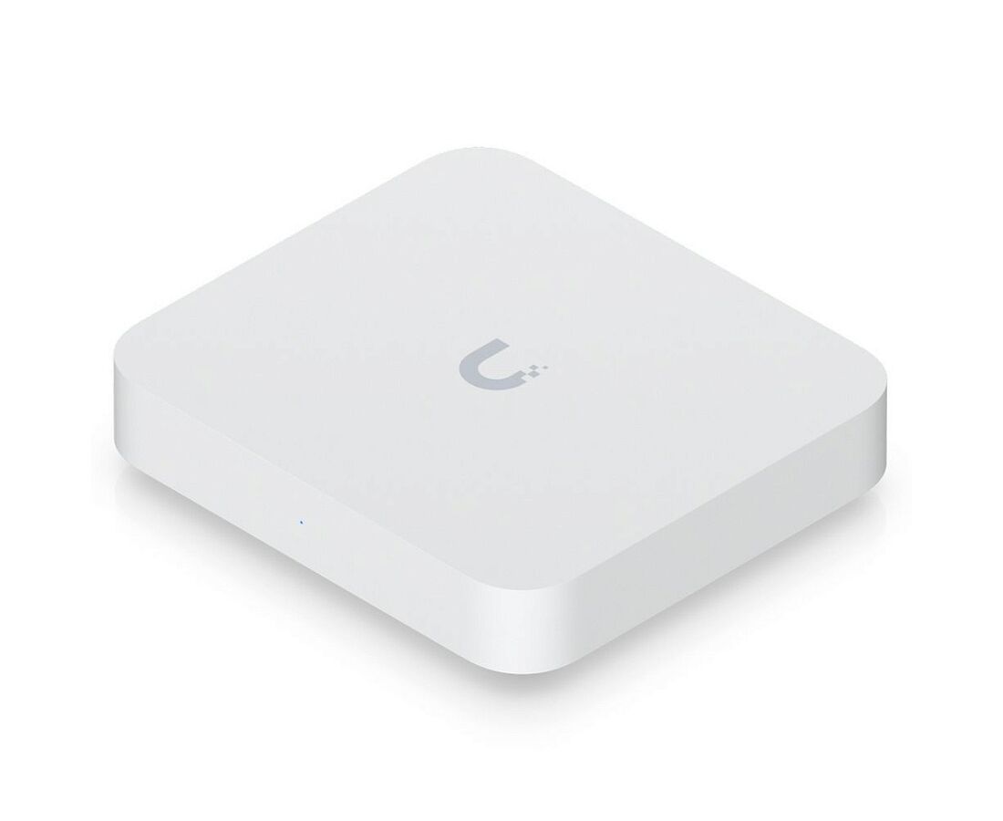 Роутер Ubiquiti Uni Fi Gateway Max (UXG-Max) 4 ядра (1,5 ГГц), 4х 2.5 G LAN, 1х 2.5 G WAN