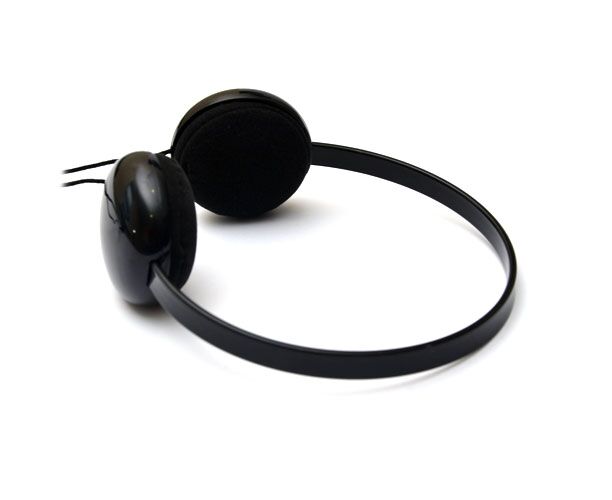 Наушники с микрофоном:Kanen KM--250 Black